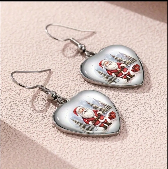 Santa Heart Dangle Stainless Steel Glass Accents Earrings. NWOT - Picture 3 of 3